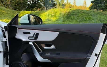 Mercedes-Benz CLA, 2021 год, 4 200 000 рублей, 13 фотография