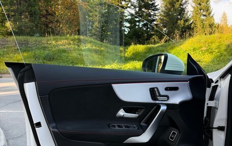Mercedes-Benz CLA, 2021 год, 4 200 000 рублей, 12 фотография