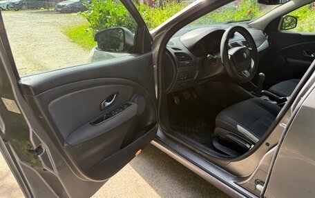 Renault Fluence I, 2011 год, 320 000 рублей, 14 фотография