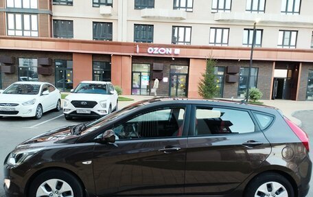 Hyundai Solaris II рестайлинг, 2014 год, 1 050 000 рублей, 8 фотография
