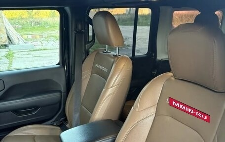 Jeep Wrangler, 2023 год, 5 500 000 рублей, 9 фотография