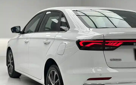 Geely Emgrand, 2022 год, 905 000 рублей, 5 фотография