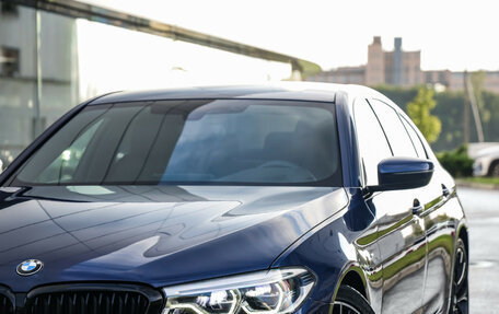 BMW 5 серия, 2018 год, 3 890 000 рублей, 2 фотография