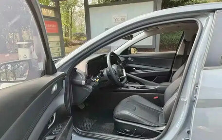 Hyundai Elantra, 2022 год, 1 343 000 рублей, 8 фотография