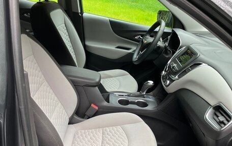Chevrolet Equinox III, 2018 год, 1 690 000 рублей, 7 фотография
