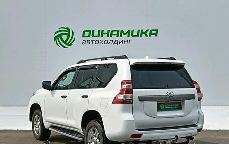 Toyota Land Cruiser Prado 150 рестайлинг 2, 2017 год, 2 575 000 рублей, 7 фотография