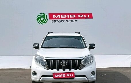 Toyota Land Cruiser Prado 150 рестайлинг 2, 2017 год, 2 575 000 рублей, 2 фотография