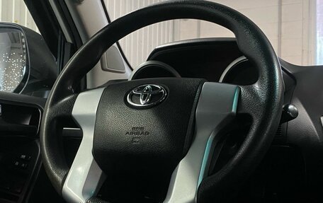 Toyota Land Cruiser Prado 150 рестайлинг 2, 2017 год, 2 575 000 рублей, 12 фотография