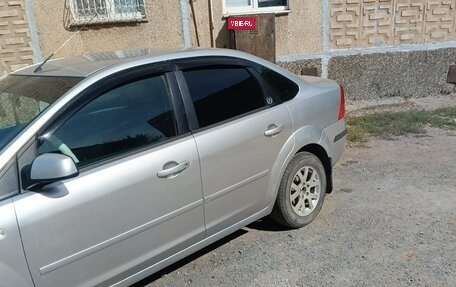 Ford Focus II рестайлинг, 2005 год, 500 000 рублей, 3 фотография