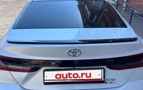 Toyota Camry, 2024 год, 3 500 000 рублей, 2 фотография