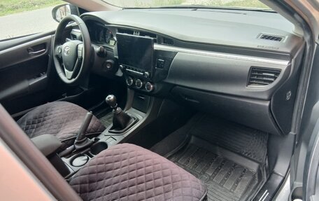 Toyota Corolla, 2014 год, 1 727 000 рублей, 8 фотография