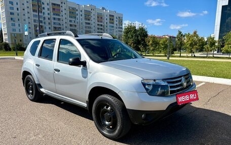 Renault Duster I рестайлинг, 2015 год, 850 000 рублей, 2 фотография