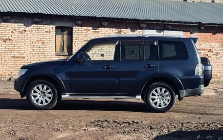 Mitsubishi Pajero IV, 2008 год, 980 000 рублей, 11 фотография