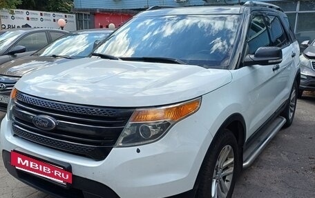 Ford Explorer VI, 2014 год, 1 650 000 рублей, 3 фотография