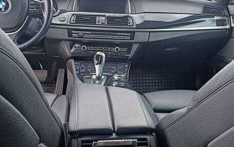 BMW 5 серия, 2016 год, 2 680 000 рублей, 31 фотография