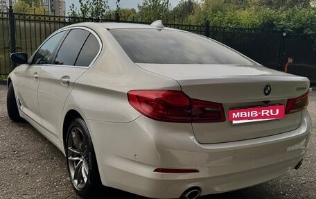 BMW 5 серия, 2018 год, 3 300 000 рублей, 3 фотография