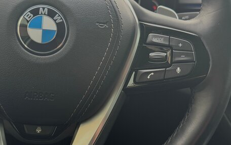 BMW 5 серия, 2018 год, 3 300 000 рублей, 17 фотография