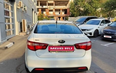 KIA Rio III рестайлинг, 2014 год, 945 000 рублей, 5 фотография