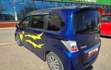 Honda Freed I, 2012 год, 890 000 рублей, 9 фотография