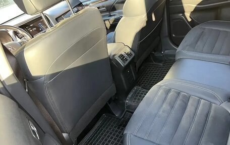 Mitsubishi Outlander III рестайлинг 3, 2021 год, 2 310 300 рублей, 6 фотография