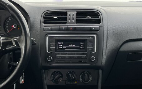 Volkswagen Polo VI (EU Market), 2015 год, 999 000 рублей, 17 фотография