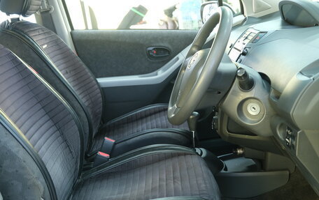 Toyota Vitz, 2009 год, 739 000 рублей, 8 фотография
