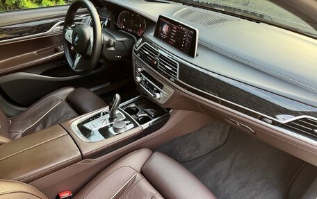 BMW 7 серия, 2020 год, 6 500 000 рублей, 13 фотография