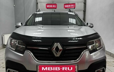 Renault Sandero II рестайлинг, 2021 год, 1 030 000 рублей, 2 фотография