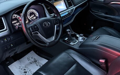 Toyota Highlander III, 2014 год, 3 050 000 рублей, 9 фотография