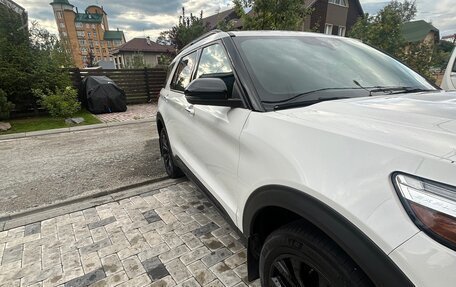 Ford Explorer VI, 2019 год, 3 400 000 рублей, 2 фотография