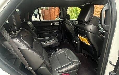 Ford Explorer VI, 2019 год, 3 400 000 рублей, 5 фотография