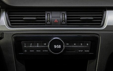 Skoda Rapid I, 2017 год, 840 000 рублей, 19 фотография