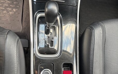 Mitsubishi Outlander III рестайлинг 3, 2018 год, 2 200 000 рублей, 8 фотография