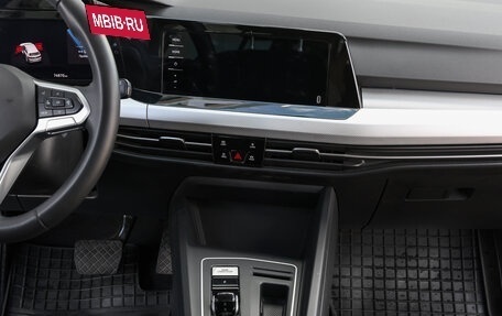 Volkswagen Golf VIII, 2022 год, 2 498 000 рублей, 13 фотография