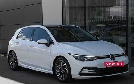 Volkswagen Golf VIII, 2022 год, 2 498 000 рублей, 3 фотография