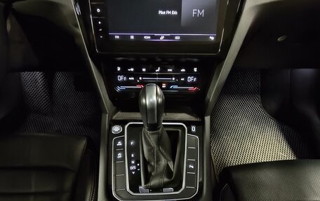 Volkswagen Passat B8 рестайлинг, 2021 год, 3 890 000 рублей, 13 фотография