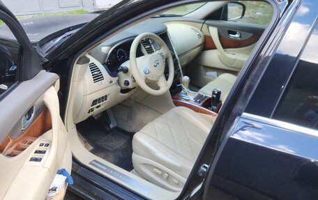Infiniti QX70, 2014 год, 1 750 000 рублей, 6 фотография