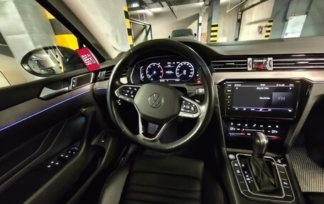 Volkswagen Passat B8 рестайлинг, 2021 год, 3 890 000 рублей, 12 фотография