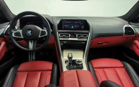 BMW 8 серия, 2021 год, 9 450 000 рублей, 11 фотография