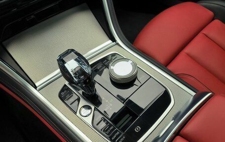 BMW 8 серия, 2021 год, 9 450 000 рублей, 16 фотография