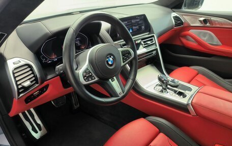BMW 8 серия, 2021 год, 9 450 000 рублей, 18 фотография