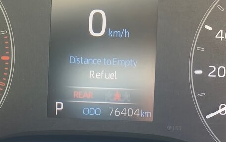 Toyota Yaris, 2021 год, 1 199 999 рублей, 8 фотография