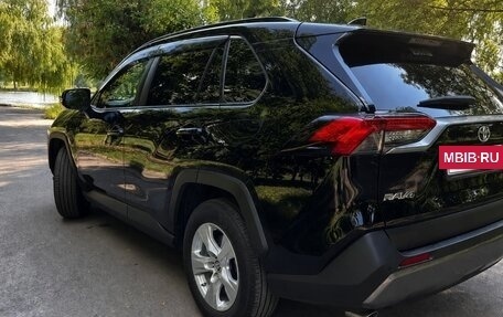 Toyota RAV4, 2020 год, 2 920 000 рублей, 5 фотография
