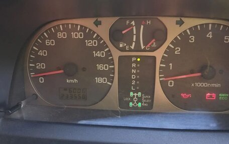 Mitsubishi Pajero iO, 1999 год, 520 000 рублей, 4 фотография