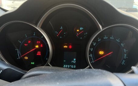 Chevrolet Cruze II, 2013 год, 600 000 рублей, 5 фотография