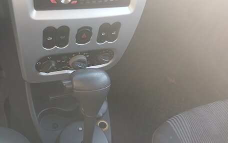 Renault Sandero I, 2011 год, 630 000 рублей, 13 фотография