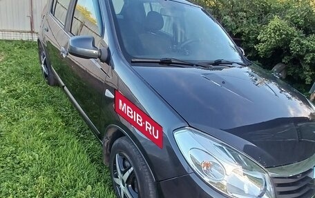 Renault Sandero I, 2011 год, 630 000 рублей, 3 фотография