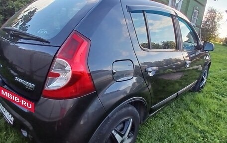 Renault Sandero I, 2011 год, 630 000 рублей, 4 фотография