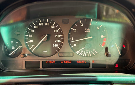 BMW 5 серия, 2000 год, 1 400 000 рублей, 10 фотография