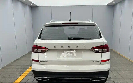 Skoda Kamiq I, 2022 год, 1 587 000 рублей, 5 фотография